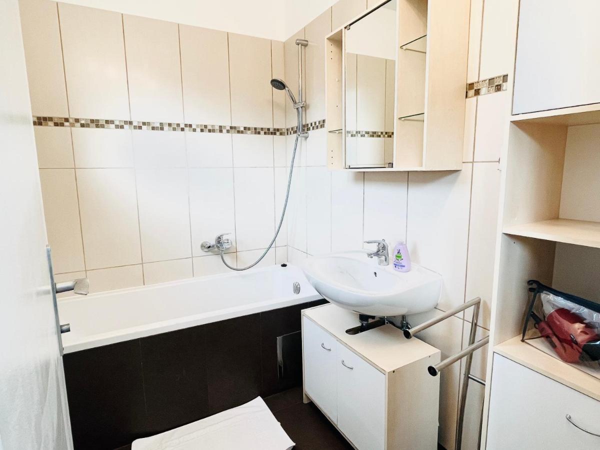 Lavender Home Appart Лінц Екстер'єр фото